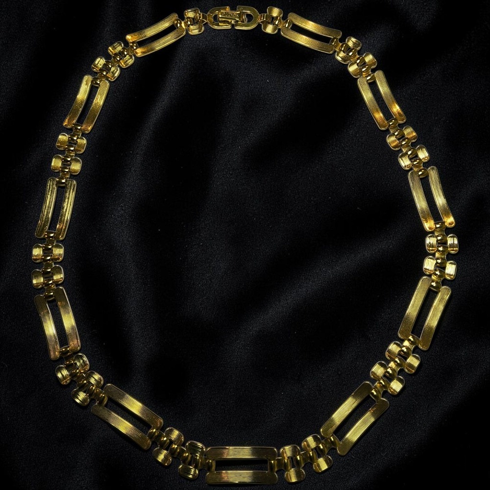 Vintage Monet Gold Tone Link Choker Necklace 17" Signed Geometric Collar